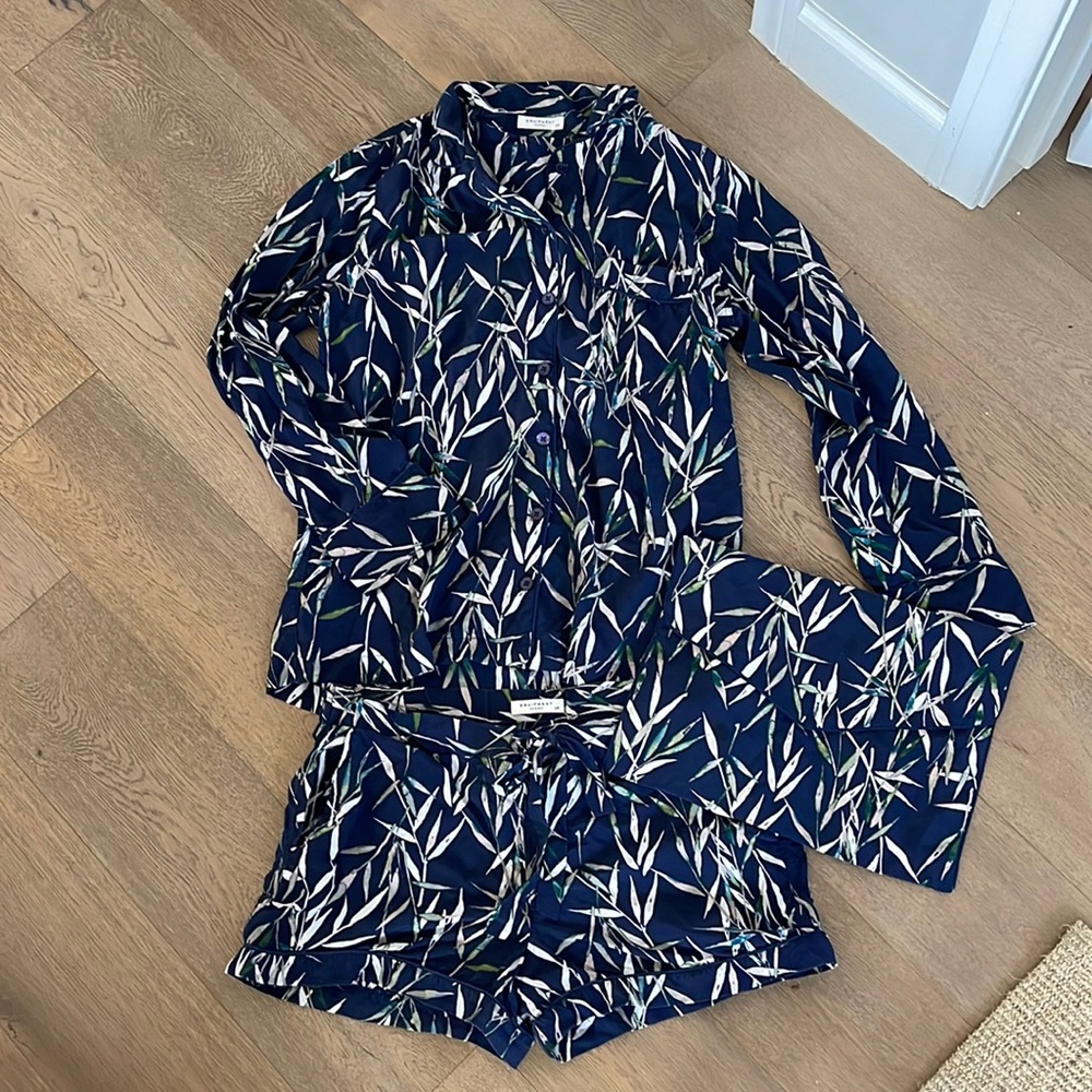 Equipment silk short pajama set w/bag